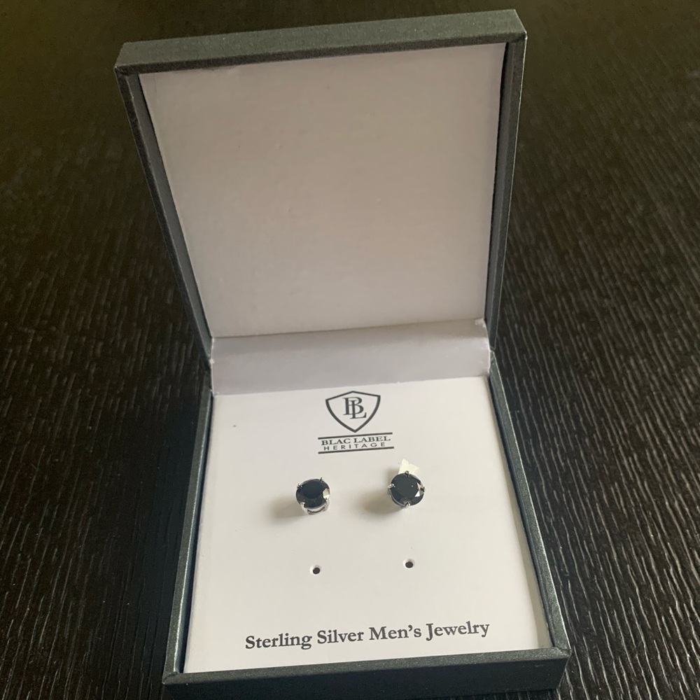 7mm Mens Black Earrings